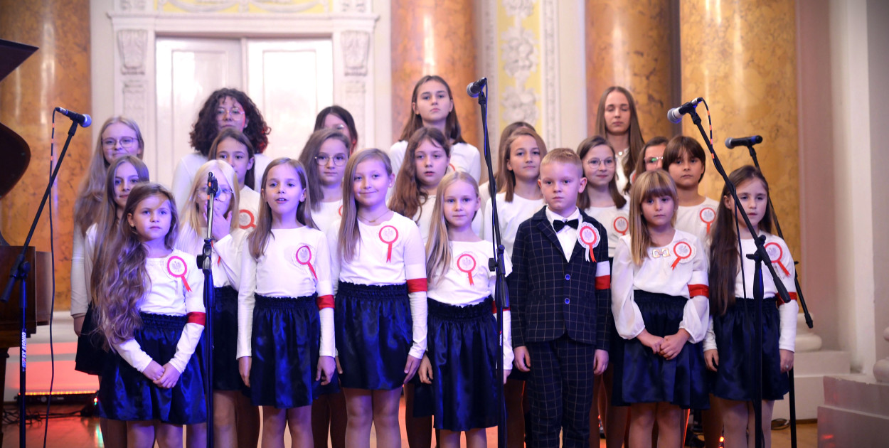 Pięknym koncertem w Pawłowicach uczcili niepodległość (zdjęcia)