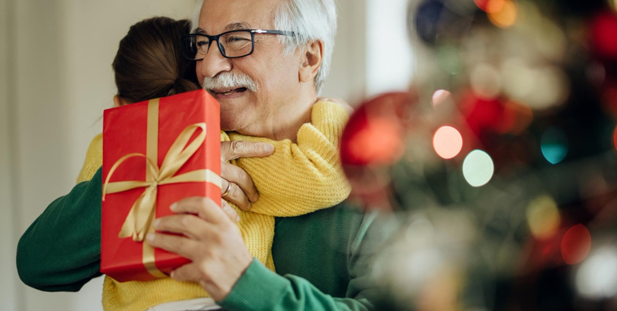 Kilka pomysłów na prezent pod choinkę dla seniora