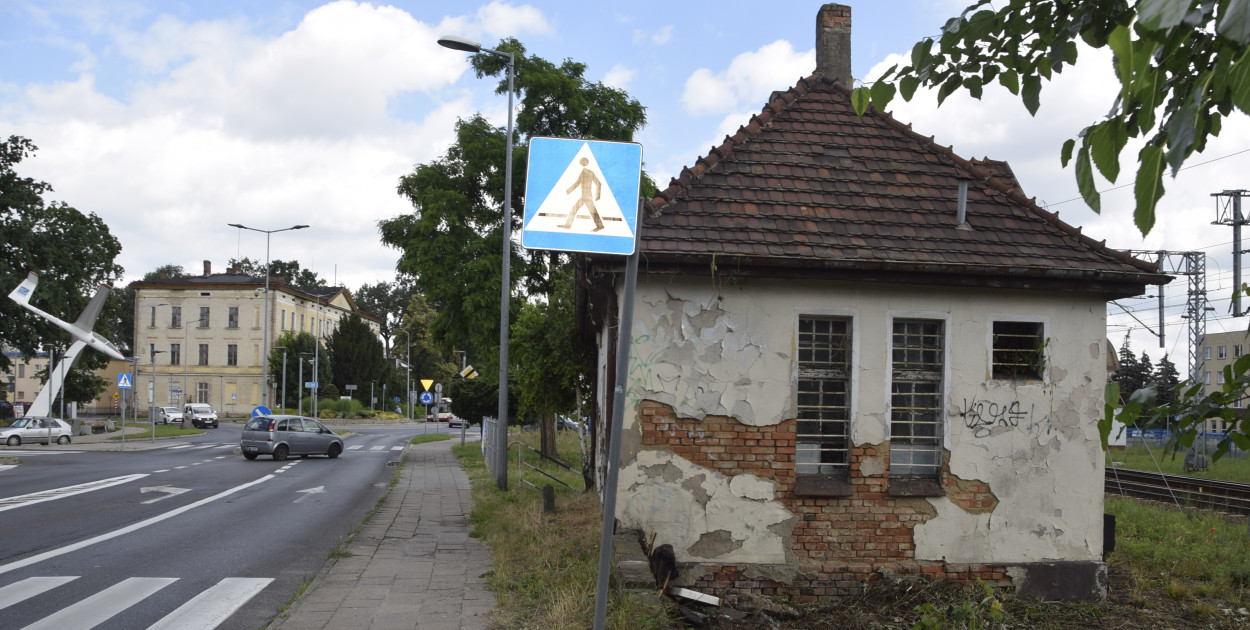 Mały Dworzec w Lesznie. Ma nowego właściciela, czy dostanie drugie życie?(zdjęcia)