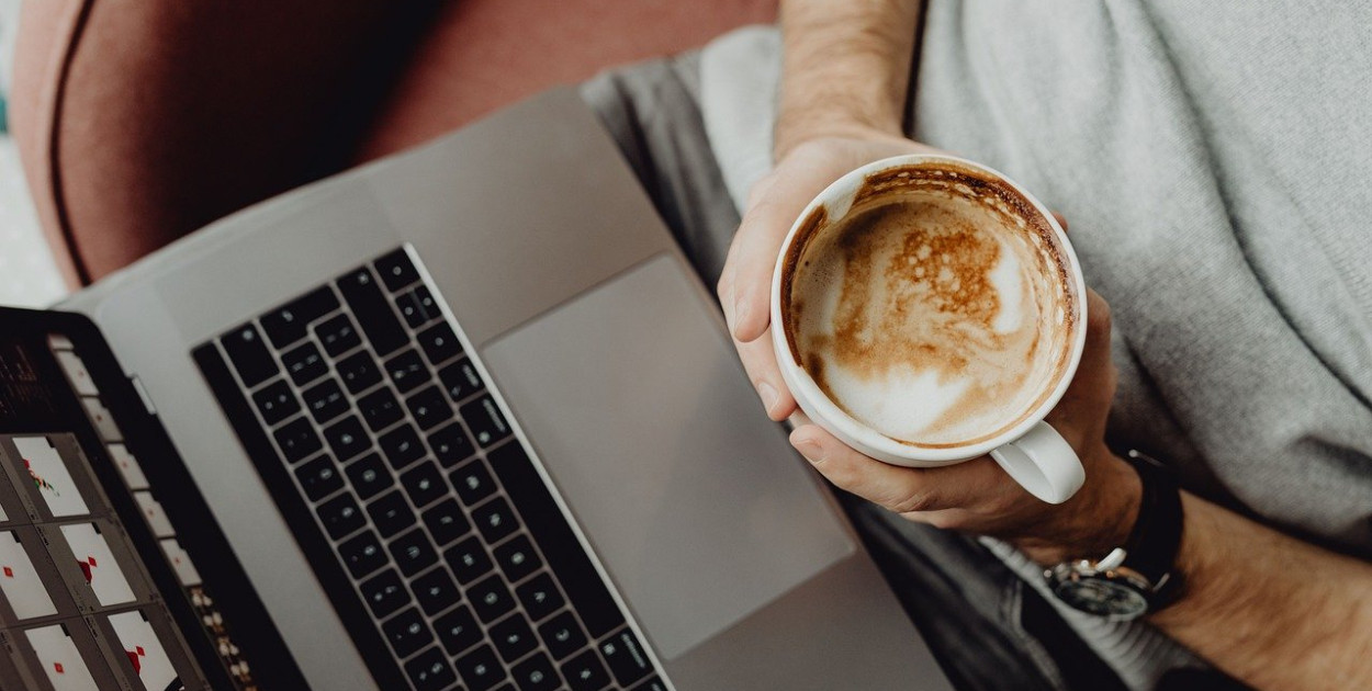 Odzież reklamowa jako narzędzie promocyjne