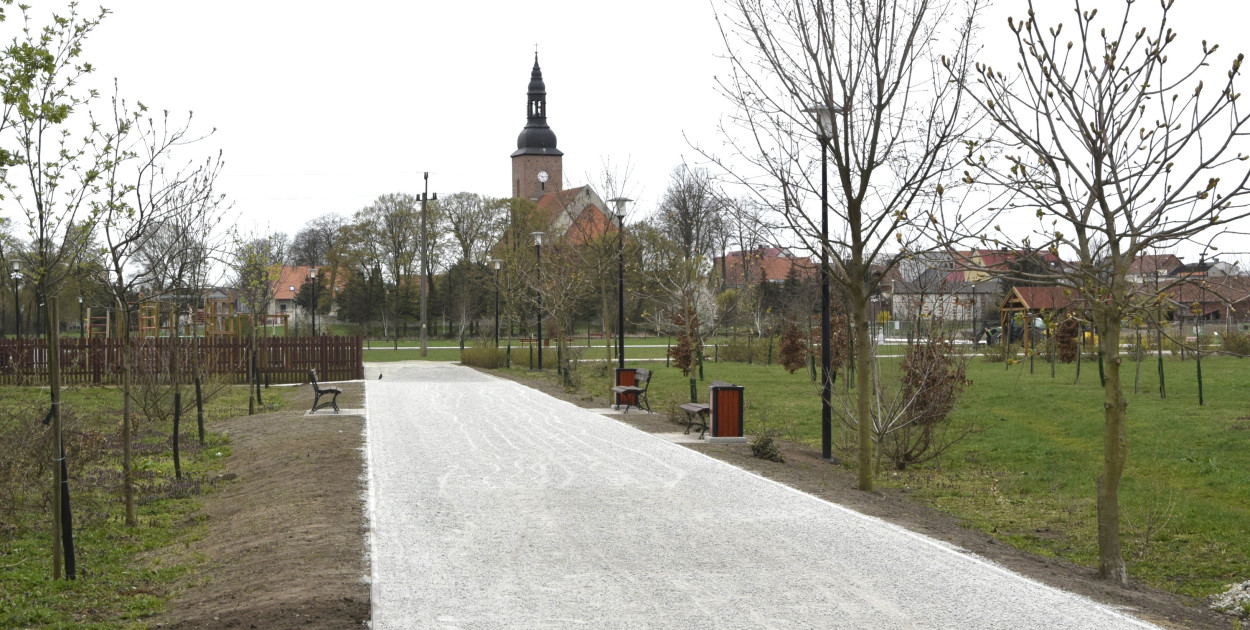 W Święciechowie powstaje Park Rodzinny. Pumptrack ruszy 18 maja (zdjęcia)