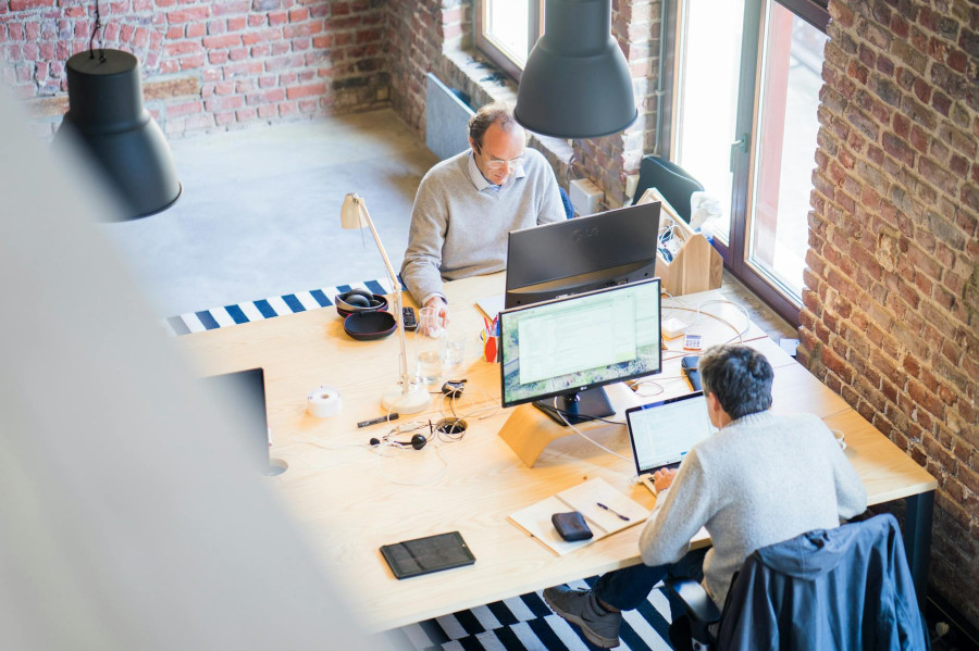 pexels.com Licencja: https://www.pexels.com/photo-license/ | praca w startupie