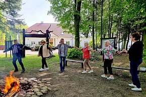 Ognisko seniorów w Nadleśnictwie Karczma Borowa-10596