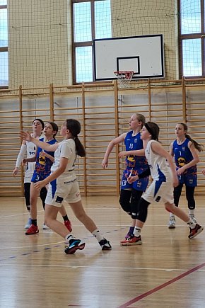 Młodziczki U12 Rycerzy Rydzyna ze złotem-10774