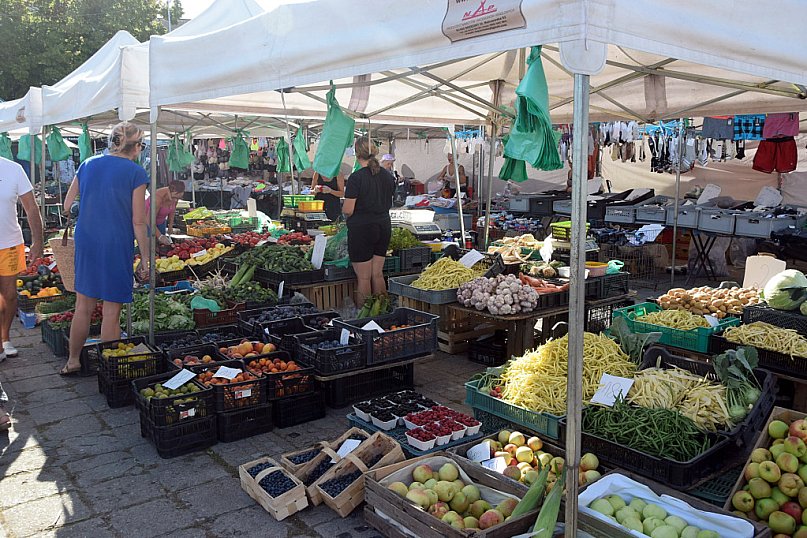 Targowisko na Nowym Rynku w Lesznie