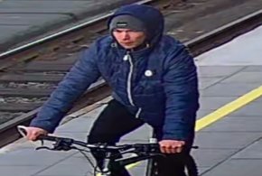 Kto rozpoznaje sprawcę kradzieży? Mężczyzna ukradł rower z dworca PKP-64642
