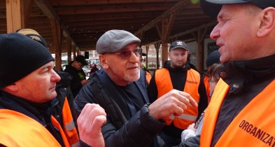 Rolnicy z blokady przyjechali na konwencję PiS do Leszna (zdjęcia, film) -64702
