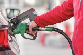 Ceny paliw. Kierowcy nie odczują zmian, eksperci mówią o "napiętej sytuacji"-65441