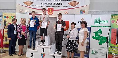 Mnóstwo medali Roszady Lipno na szkolnych MP oraz w Grand Prix (zdjęcia)-66145