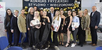 12. Międzyszkolny Konkurs Fryzjerski w Lesznie. Było stylowo i wieczorowo (zdjęcia-71200