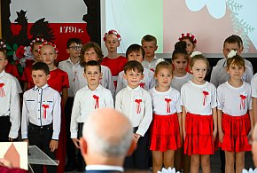 Pięknie i patriotycznie było we wtorek w Garzynie (zdjęcia)-74838