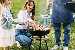 Czy 2 maja to dzień wolny od pracy? Jak działają sklepy i urzędy?-74871