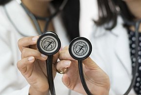 ZUS publikuje dane o L4. Te liczby zaskakują nawet lekarzy-74911