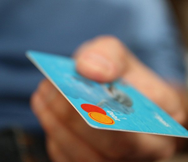 Unia szykuje nowy system płatności. Karty nie będą już takie same-75025