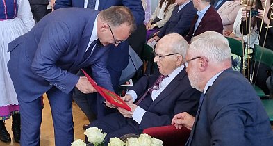 Stanisław Jędraś ma 100 lat. Urodziny obchodził w Ekonomiku (zdjęcia, film)-75060