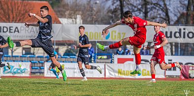 Derby w Lesznie. Ważny mecz przed piłkarzami KP Polonia 1912-75242
