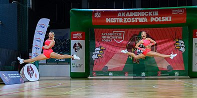 To historyczny sukces. ANS ma medalistki w akrobatyce sportowej-75369
