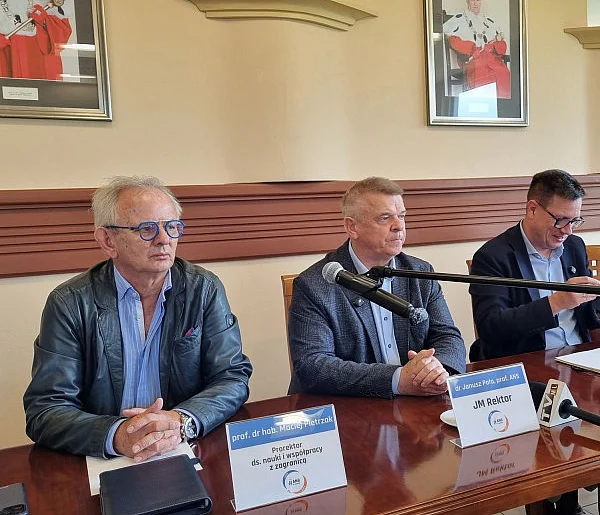 Akademia Nauk Stosowanych w Lesznie poszerza ofertę dla studentów (zdjęcia)-75379