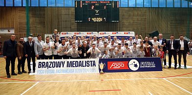 Drużyna z Leszna zajęła III miejsce w Fogo Futsal Ekstraklasie! (zdjęcia, film)-75644