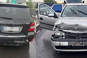 Zderzenie osobówek i potrącenie rowerzysty. Cudzoziemcy ukarani (zdjęcia)-75817