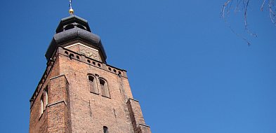 O godzinie 10:25 zabiją wszystkie dzwony w Lesznie -76072