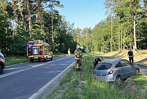 Dachował oplem, był pod wpływem alkoholu. Odpowie przed sądem (zdjęcia)-76212