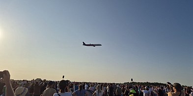 Posażerski Airbus zrobił furorę na Antidotum AirShow w Lesznie (film, zdjęcia)-76209