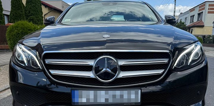 Sprzedam Mercedes-Benz  klasa E-76349