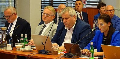 Radni PiS chcą pilnej komisji w sprawie MPEC-u w Lesznie-76495