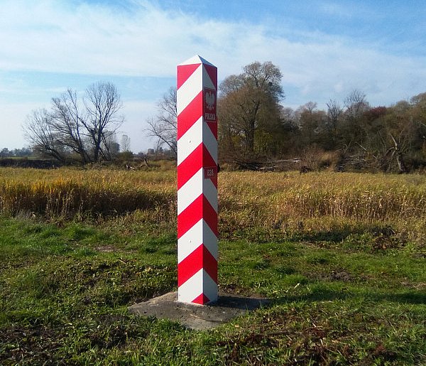 Nie każdy przejedzie bez zatrzymania. Wracają kontrole na granicach Polski-76502