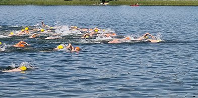 3 km w wodzie były wyzwaniem (zdjęcia, film) -76624