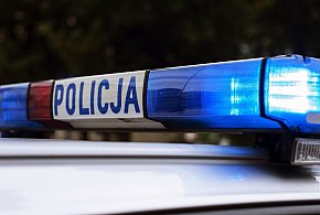 Pędził przez wieś, to ma! Teraz chodzi pieszo, a z konta ubyło mu 1500 zł-76719
