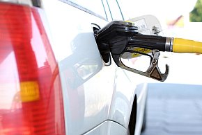 Ceny paliw w Polsce. Benzyna i LPG tanieją, ale diesel nie chce odpuścić-76778