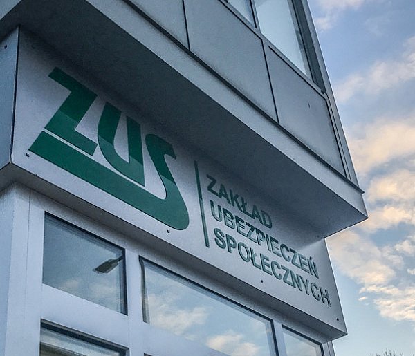 Wakacje składkowe biją rekordy. Nowe dane z ZUS-76771