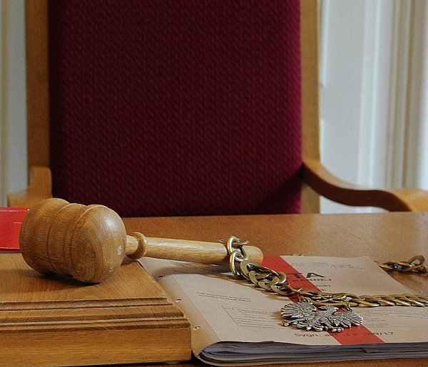 Radna Leszna usłyszała wyrok. Kara jest najniższa z możliwych-76769
