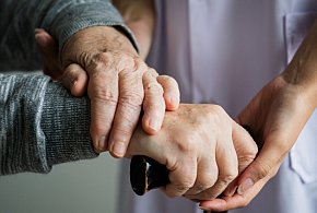 Ponad 2 tys. zł miesięcznie. Seniorzy i ich rodziny czekali na to latami-77574