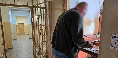 54- i 52-latek w końcu pójdą do więzienia. Co zrobili?-77935