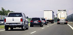 Mandaty i punkty karne za wyścigi słoni na S5 (wideo)