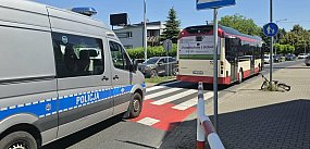 7-latek na rowerze wjechał w autobus (zdjęcia)
