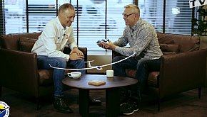 Z GŁOWĄ W CHMURACH. SEBASTIAN KAWA 