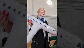 Kurs w ZSE - Jak zostać stewardesą i stewardem 