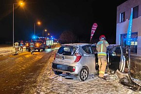 Zderzenie dwóch aut w Święciechowie-11841