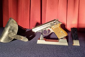 Z takiego pistoletu strzelał Bond. Teraz ma go też muzeum w Lesznie (zdjęcia)-78509