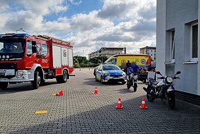 Wypadek na placu manewrowym WORD w Lesznie. Poszkodowana kobieta (zdjęcia)-78505