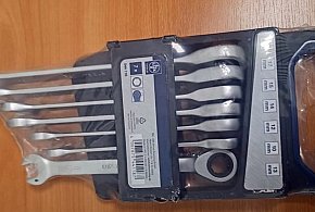 Kobieta i mężczyzna kradli w marketach. Już usłyszeli zarzuty (zdjęcia)-79182