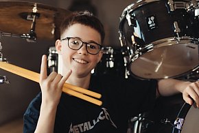 13-letni Bartosz Kusik zagrał na UK Drum Show w Wielkiej Brytanii-79539