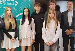 Film "Przebudzenie" uczniów z Dąbcza doceniony na ważnym festiwalu-79671