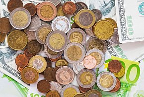 Koniec znanego kantoru internetowego. Co z poszkodowanymi po upadłości?-79756