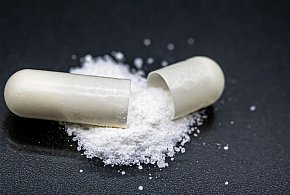 Salmonella w popularnym suplemencie. „Nie należy spożywać”-80538