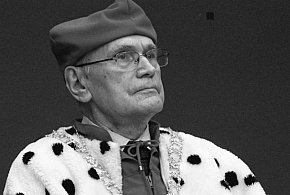 Zmarł Ryszard Hayn, były poseł, radny Leszna i rektor WSH-80721